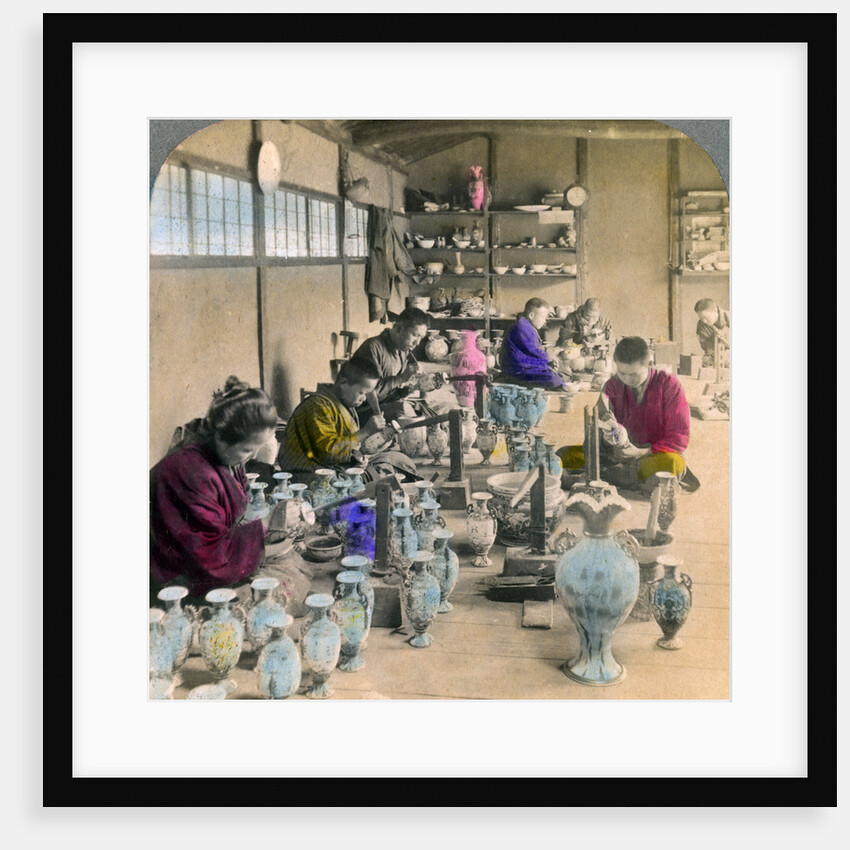 Decorating Awata porcelain ware in the famous Kinkosan works, Kyoto, Japan by Underwood & Underwood