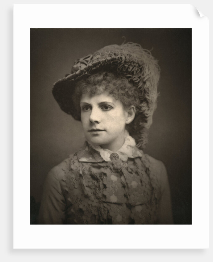 Alma Murray, British actress by London Stereoscopic & Photographic Co