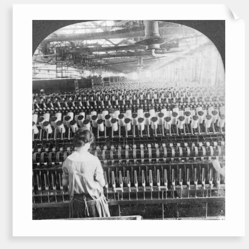 Spinning room, Philadelphia, Pennsylvania by Keystone View Company