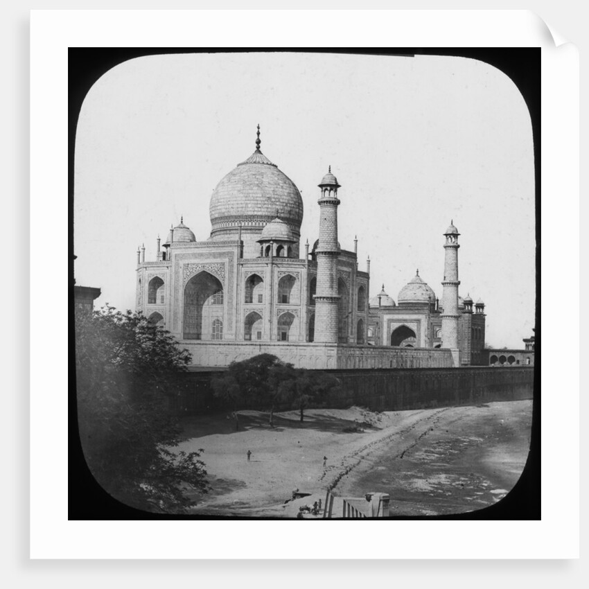 Taj Mahal, Agra, Uttar Pradesh, India by Anonymous