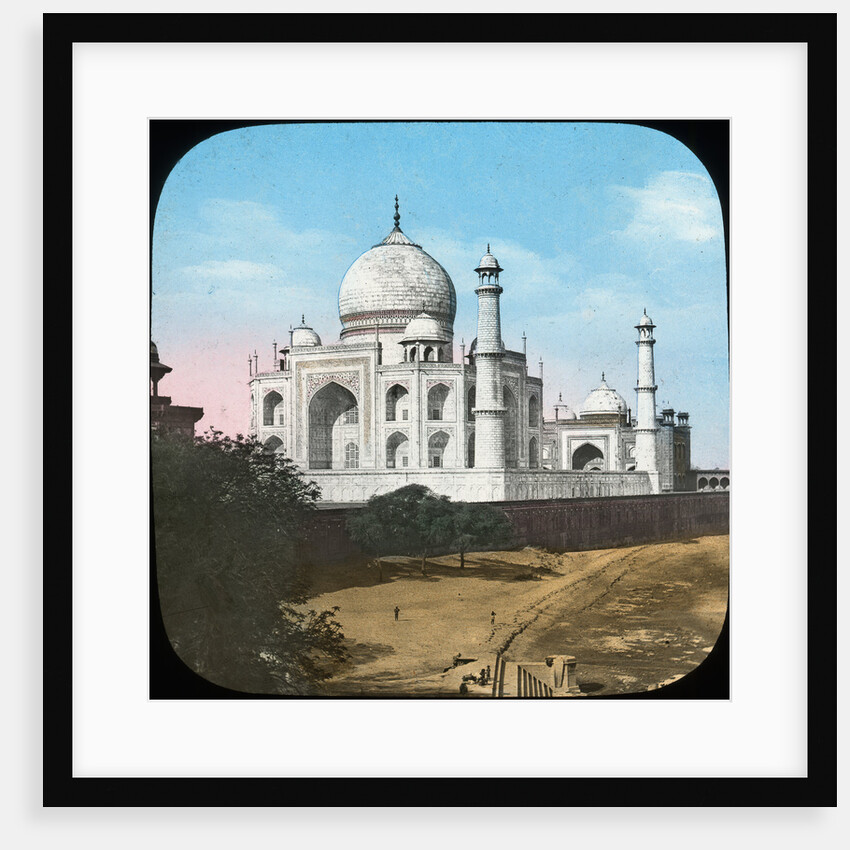 Taj Mahal, Agra, Uttar Pradesh, India by Anonymous