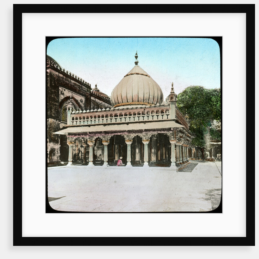 Tomb of Nizamuddin Auliya, Delhi, India by Anonymous