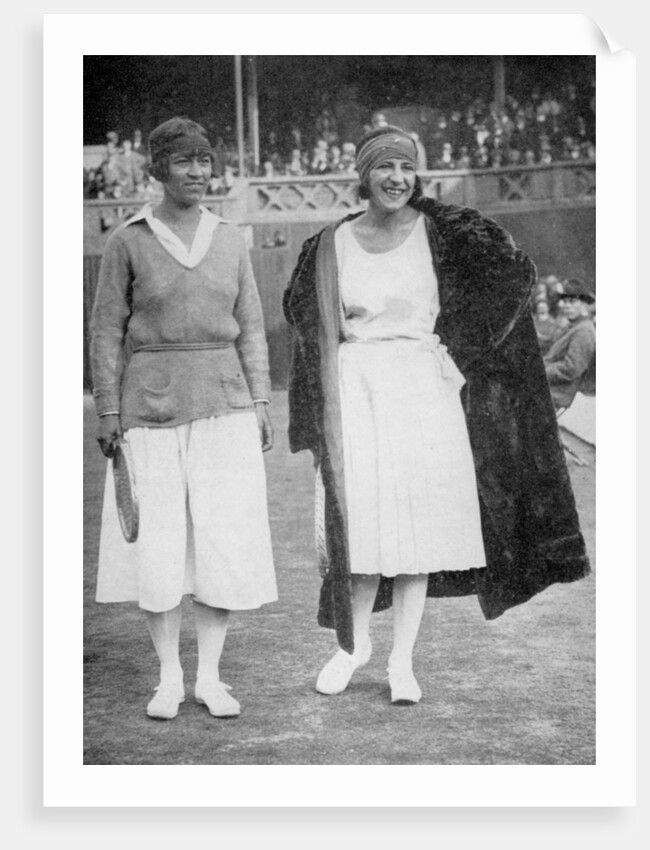 Mrs Mallory (left) and Suzanne Lenglen before their famous first final at the 'new' Wimbledon by Tropical Press