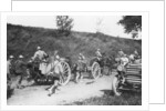 French artillery battery on the move, Chemin des Dames, France by Anonymous