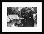 Stamp sellers in the Champs Elysees, Paris by Ernest Flammarion