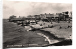 Beach, looking west, Worthing, Sussex by Anonymous