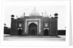 Taj Mahal mosque (or masjid), Agra, India by Anonymous