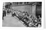 A queue for first night tickets in Covent Garden, London by Anonymous