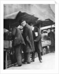 Bookstalls of the Farringdon Road market, London by Walter Benington