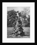 The Peter Pan statue, Kensington Gardens, London by Arnold