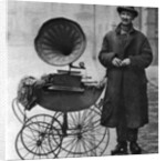 Kerb-side gramophone-player, Holborn, London by Anonymous