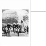 Men carrying baskets of cotton at an Indore cotton mill, India by Anonymous