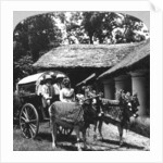 Leaving the dak bungalow for a 'bile-gharry', Belgaum district, southern India by Realistic Travels Publishers