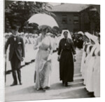 Her Majesty walking through the guard of honour of nurses of RN Hospital, Hull by Realistic Travels Publishers