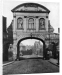 Temple Bar archway, at the Stand end of Fleet Street, London by Anonymous