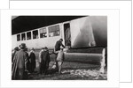 Passengers boarding Zeppelin LZ 11 'Viktoria Luise' by Anonymous