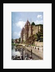 The women of Josselin doing their laundry, Brittany, France by Anonymous