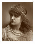 Marion Hood, British soprano opera and musical theatre singer by St James's Photographic Co