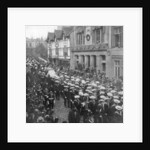 Sailors pulling the gun carriage carrying the coffin of Queen Victoria, Windsor, Berkshire by Anonymous