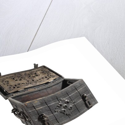 Nuremberg chest by Unknown