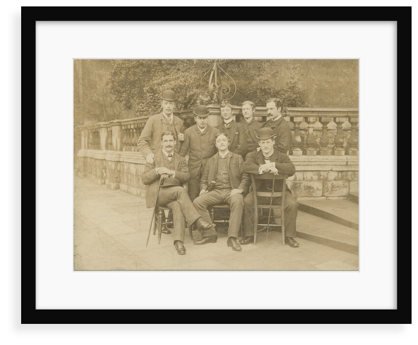 Group portrait of Trinity College undergraduates by unknown
