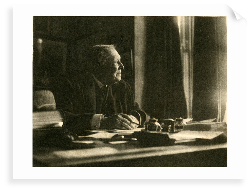 Portrait of Henry Enfield Roscoe by Rich & Company