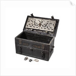 The Royal Society’s chest by Unknown