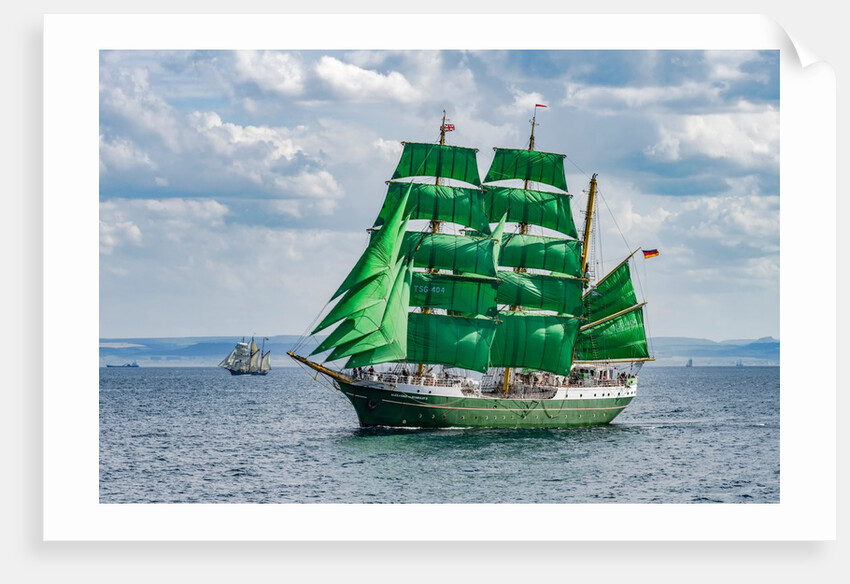 Barque Alexander von Humboldt ll by Richard Sibley