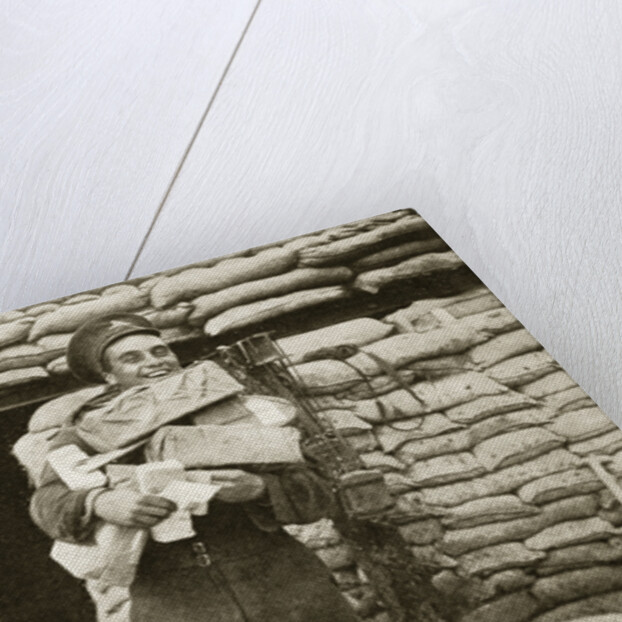 The mail arrives during the Battle of the Somme by Anonymous
