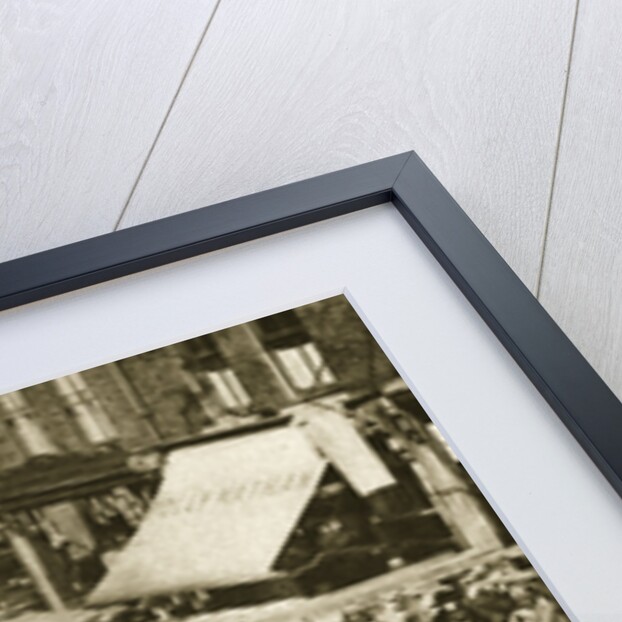 Petticoat Lane Market on Middlesex Street by Anonymous