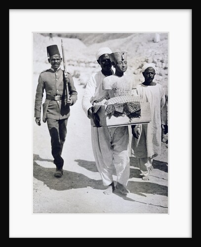 Mannequin or bust of Tutankhamun being carried from his tomb by Harry Burton