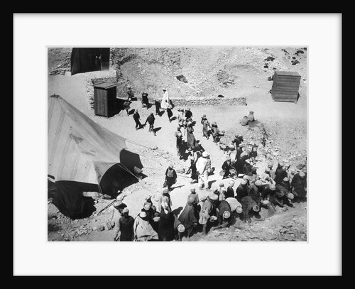 Closing the Tomb of Tutankhamun by Harry Burton