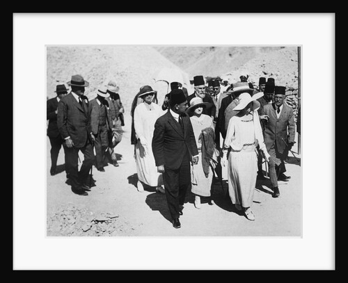 Distinguished visitors to the Tomb of Tutankhamun by Harry Burton