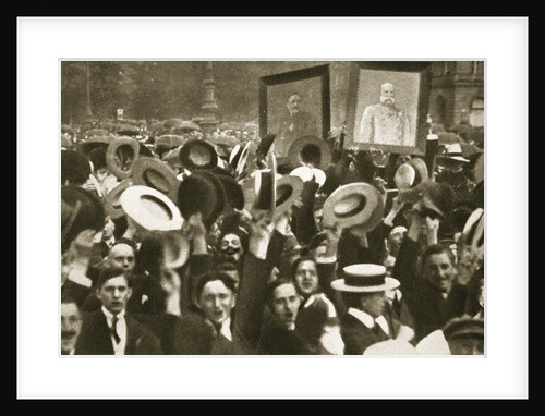 Crowd celebrating the Kaiser's proclamation of war against Great Britain by S and G