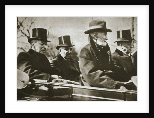 Presidents Wilson and Harding travelling to the Capitol by Anonymous