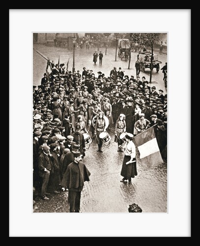 The Women's Social and Political Union fife and drum band out for the first time by Anonymous