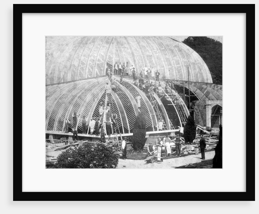 Making repairs to the Great Conservatory at Chatsworth by Anonymous