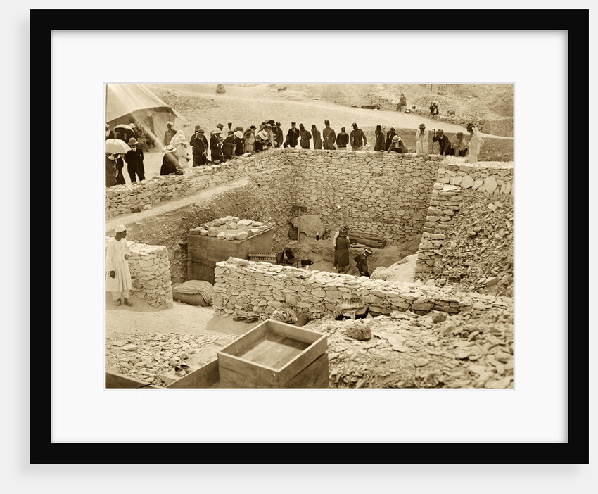 Outside the tomb of Tutankhamun by Harry Burton