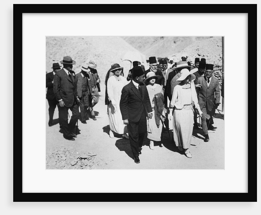 Distinguished visitors to the Tomb of Tutankhamun by Harry Burton