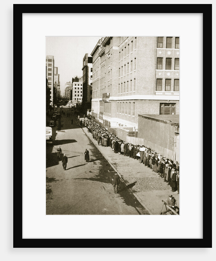 The breadline, a visible sign of poverty during the Great Depression by Anonymous