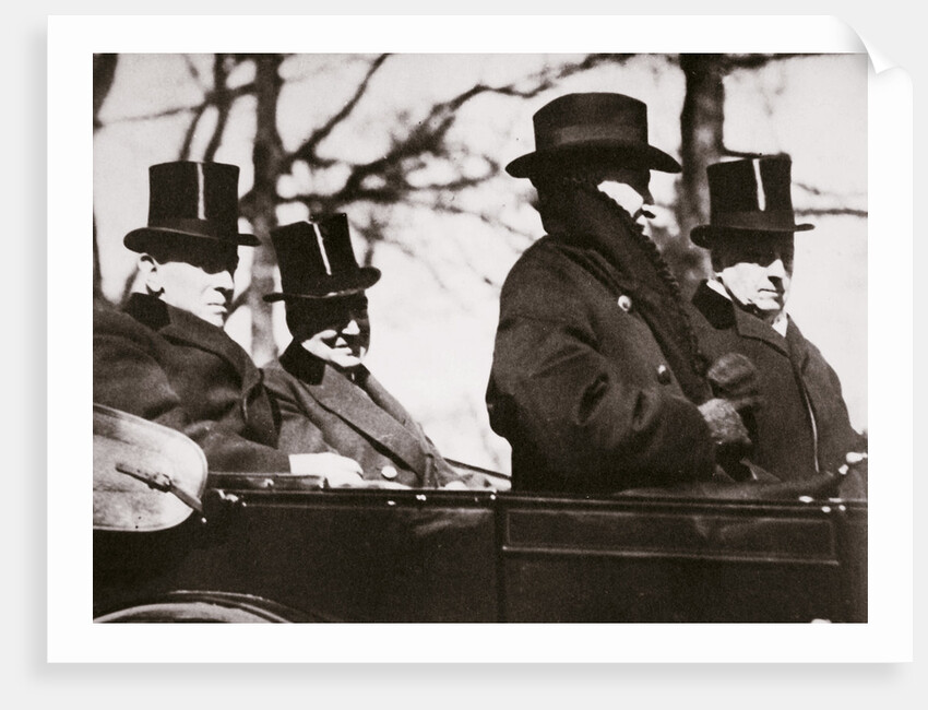 Presidents Wilson and Harding travelling to the Capitol by Anonymous