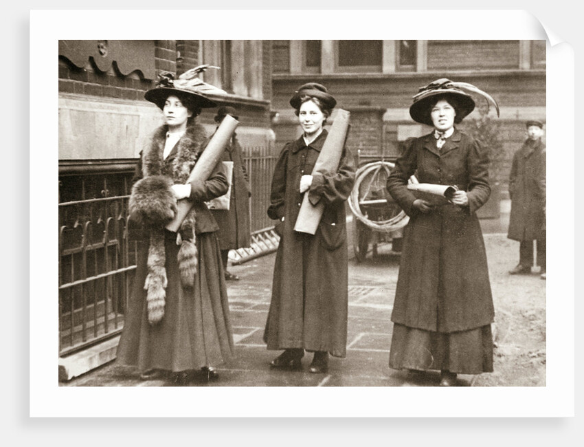 Suffragettes armed with materials to chain themselves to railings by Anonymous