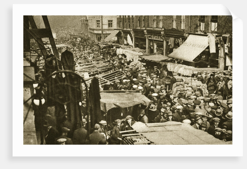 Petticoat Lane Market on Middlesex Street by Anonymous