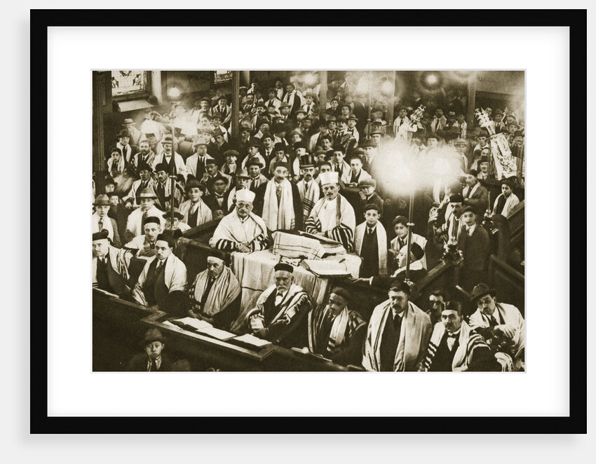 Interior of an East End synagogue during a festival by Anonymous