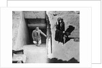 Visitors to the Tomb of Tutankhamun by Harry Burton