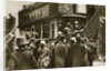 Londoners rushing for a bus on Ludgate Hill by Anonymous