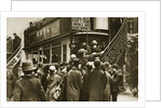 Londoners rushing for a bus on Ludgate Hill by Anonymous
