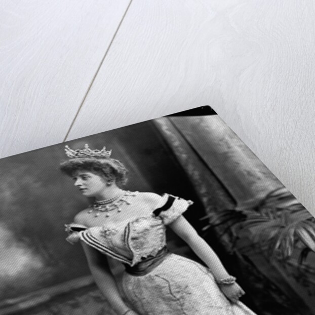 Lady Carnarvon by Lafayette Portrait Studios