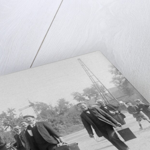 Contestants arriving from railway station by Andrew Pitcairn-Knowles