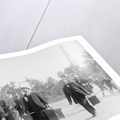 Contestants arriving from railway station by Andrew Pitcairn-Knowles